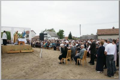 Szent László templom szentelése